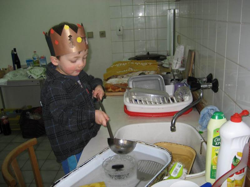 Mareček u dřezu