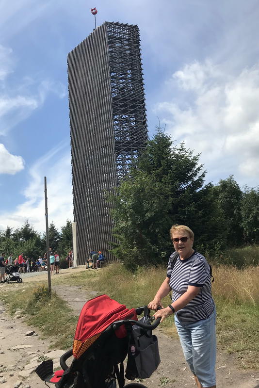 Rozhledna na Deštné